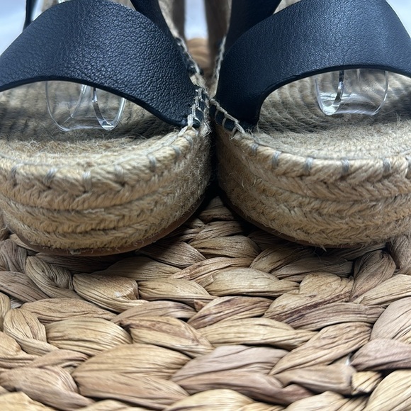 Kennith Cole New York Jute And Black Leather Strap Wedged Summer Sandals - Picture 3 of 7